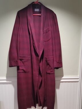 1950's Vintage Pendleton Burgundy Wool Shawl Robe